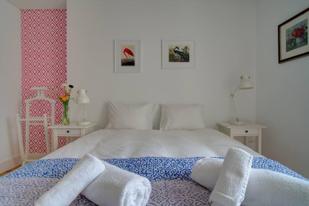 Tracey & Neill'S Place In Principe Real 리스본 외부 사진